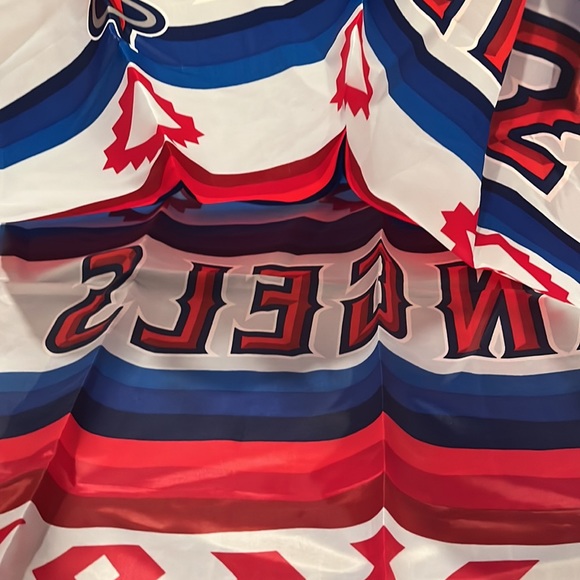 Los Angeles Angels Baseball Poncho NEW - Picture 3 of 5